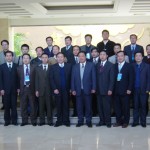 我会会长明天然参加与省长的座谈会后合影